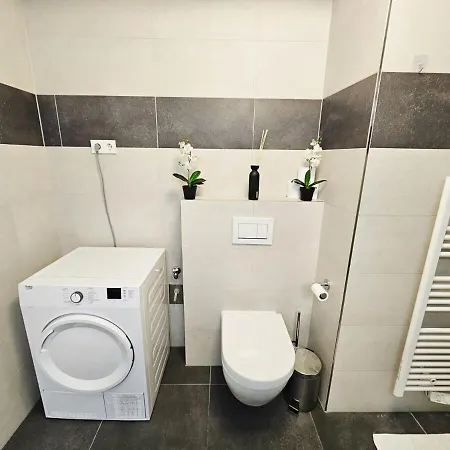 2 Bedrooms Penthouse In Center W Terrace&parking Luxemburg