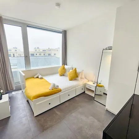 Appartement 2 Bedrooms Penthouse In Center W Terrace&parking Luxemburg